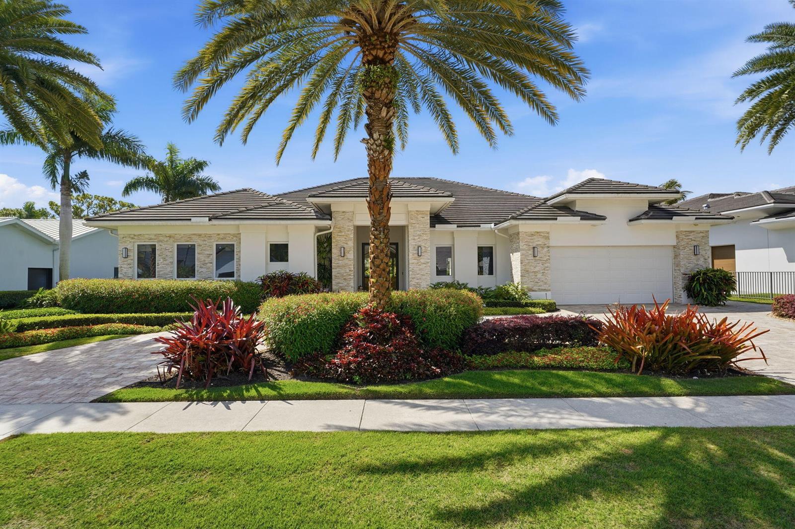 4860 Cherry Laurel Lane, Delray Beach FL 33445 photo 3
