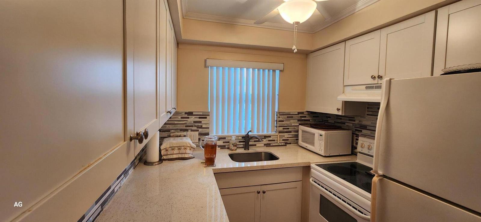 15 SE 13th Street # D3, Boca Raton FL 33432 photo 4