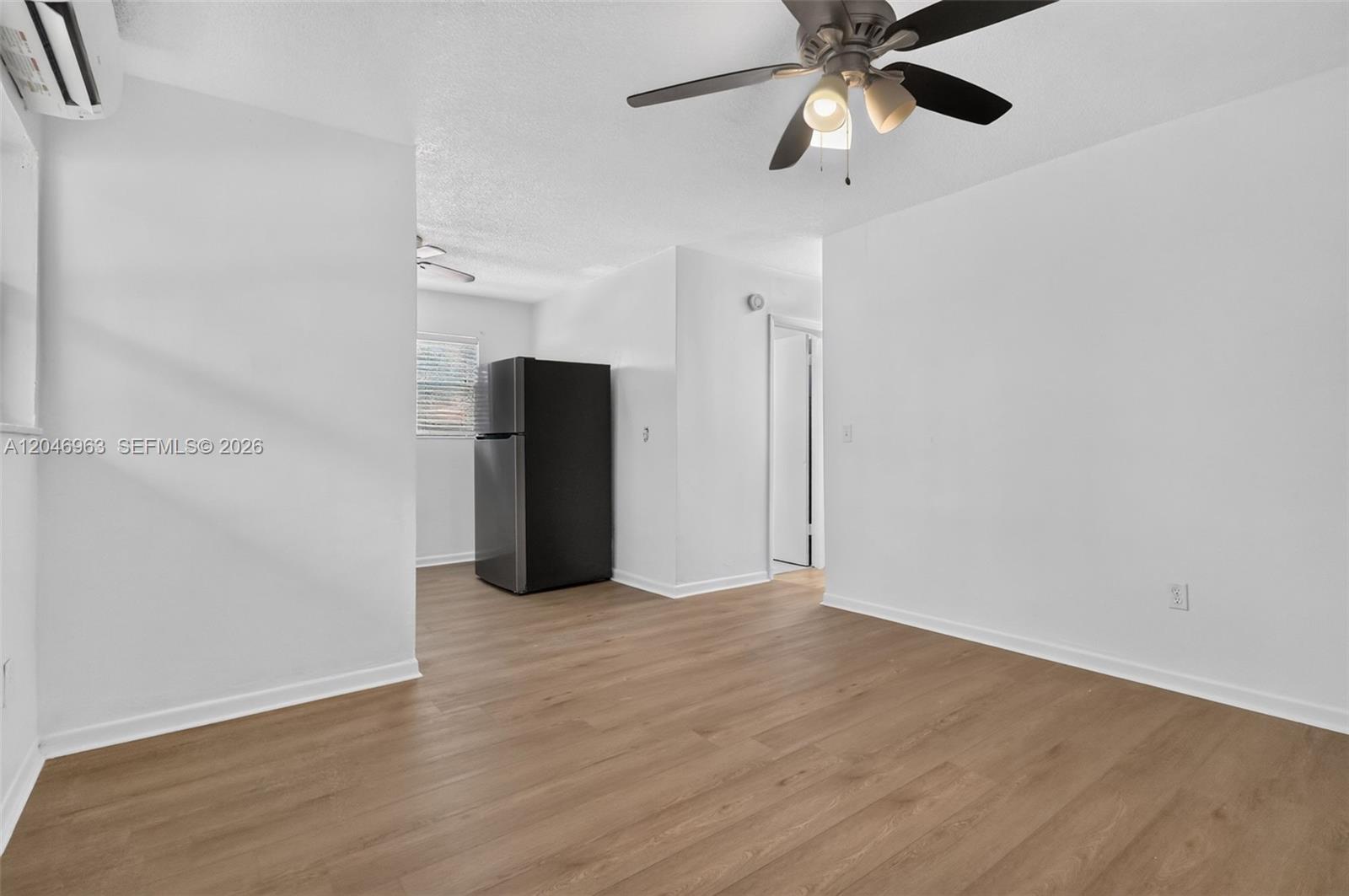 458 SW 9th St # 1, Miami FL 33130 photo 5