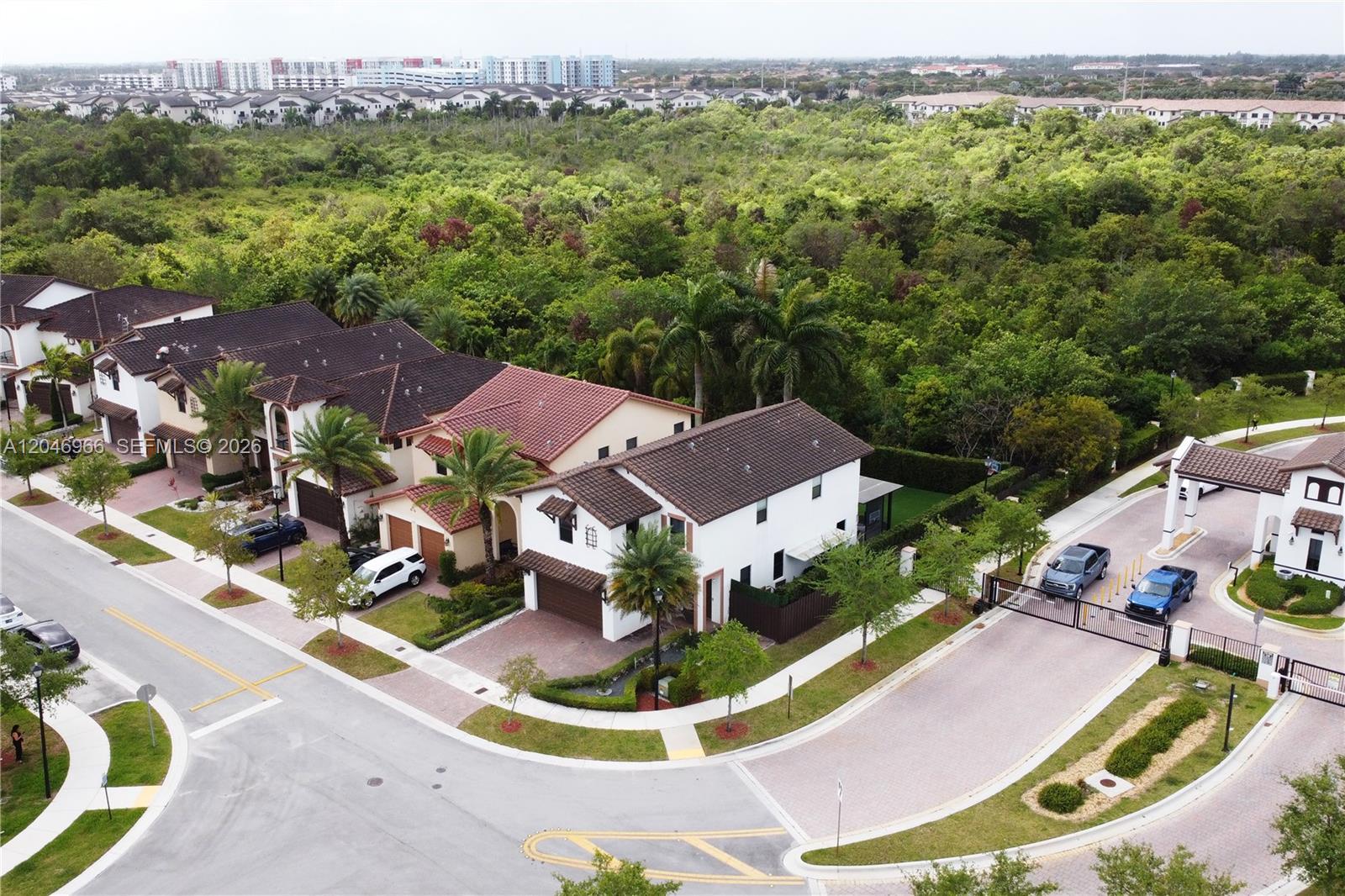 8774 NW 103rd Ave, Doral FL 33178