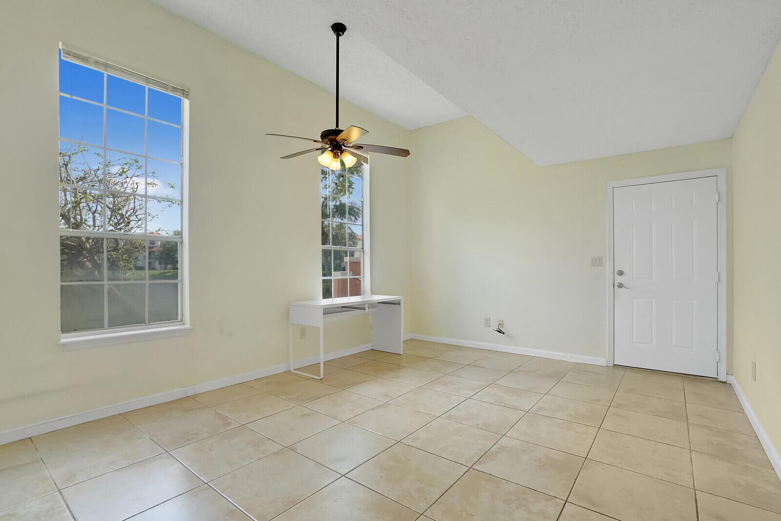 1385 Crystal Way # M, Delray Beach FL 33444 photo 5