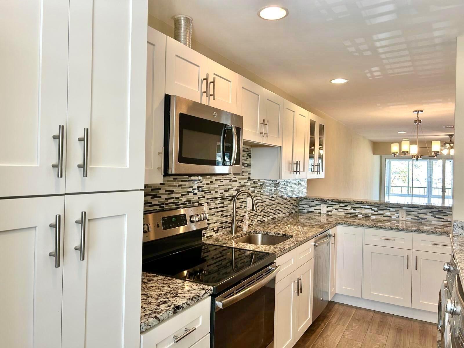 2811 SW 15th Street # 202, Delray Beach FL 33445 photo 2