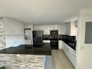 Miami, FL 33172 photo 2