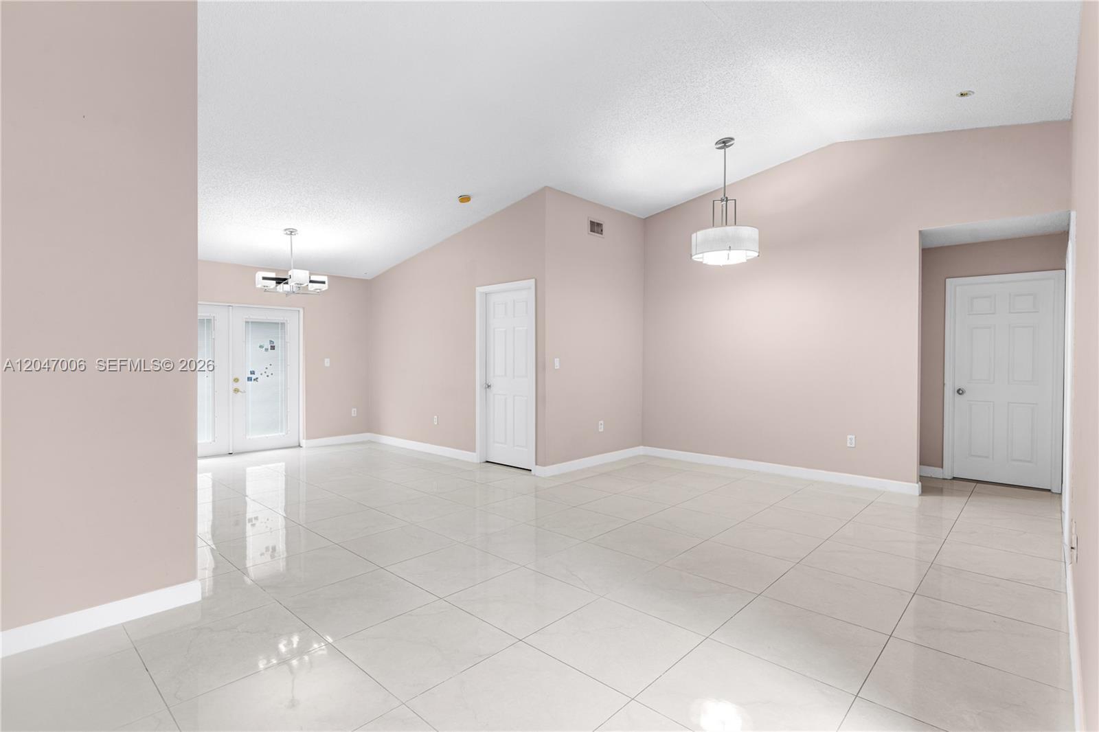 8433 NW 189th St # 1104, Hialeah FL 33015 photo 2