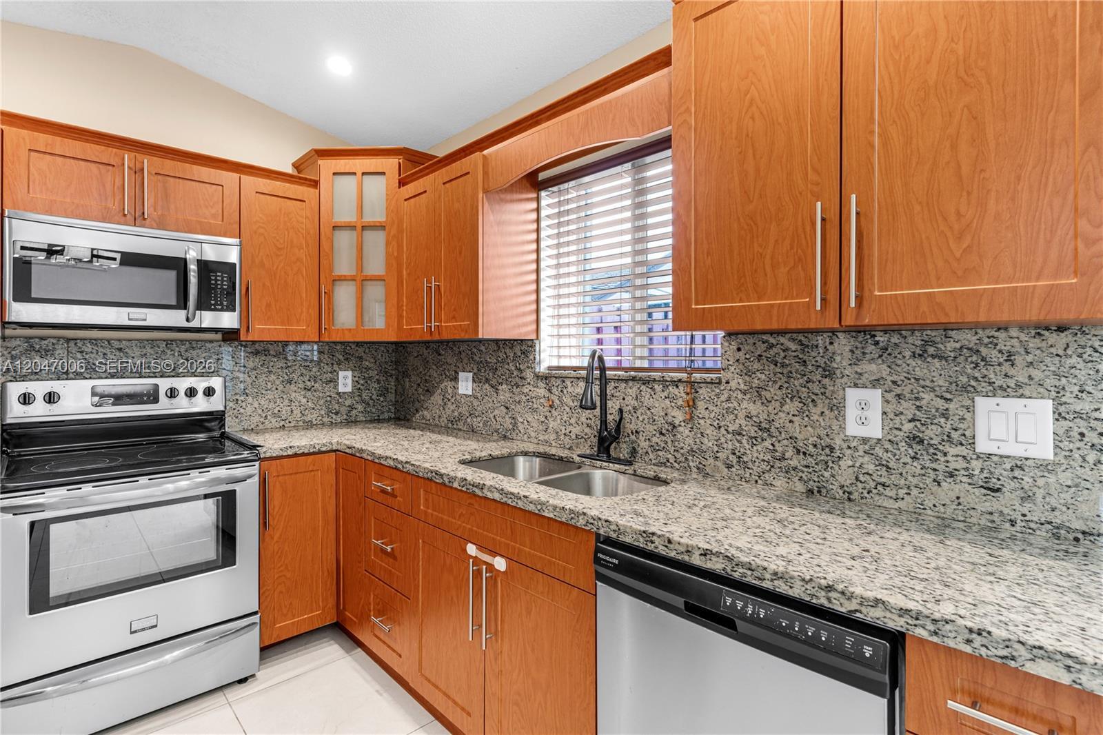 8433 NW 189th St # 1104, Hialeah FL 33015 photo 5