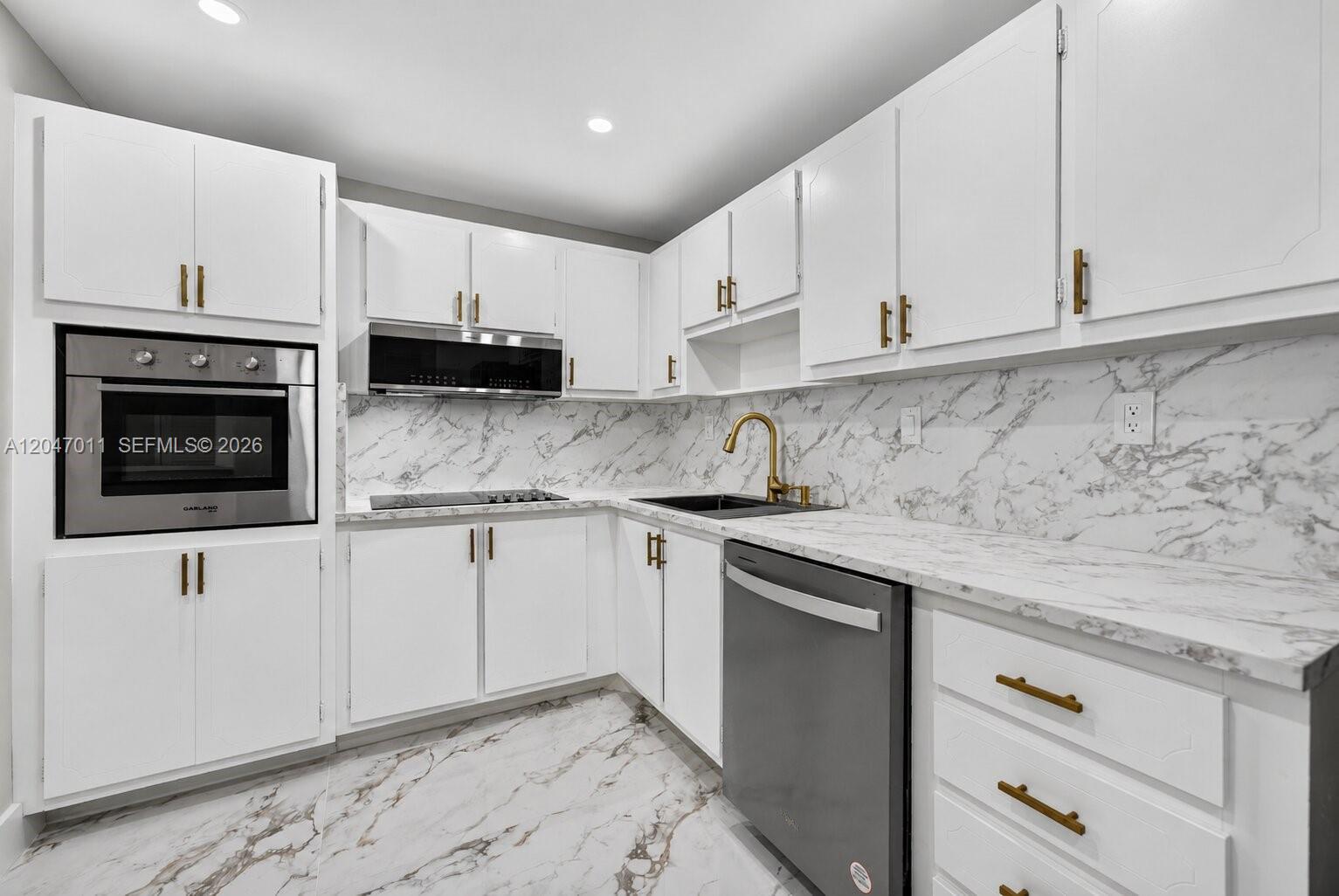 19380 Collins Ave # 608, Sunny Isles Beach FL 33160 photo 4