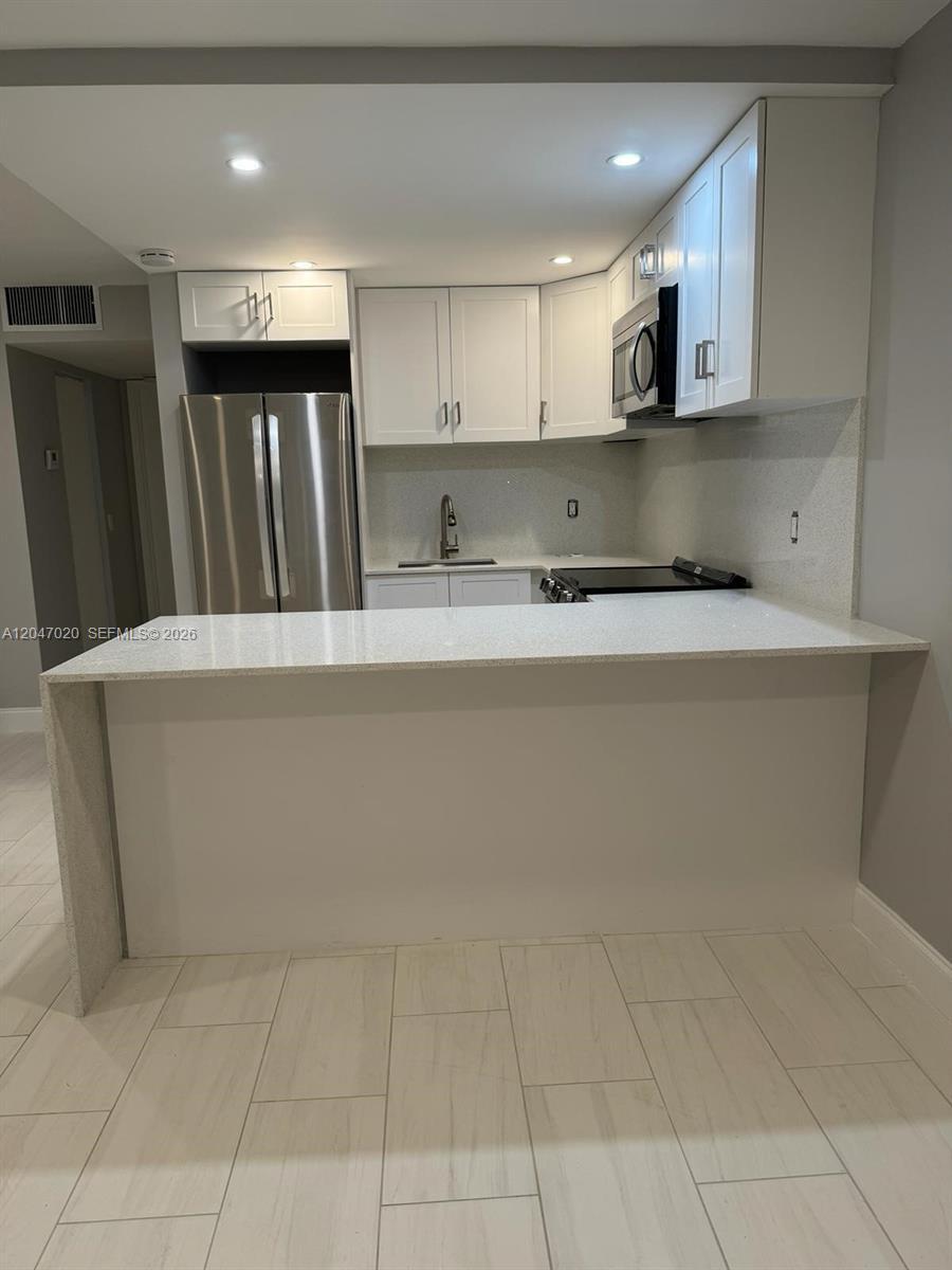 500 W Village Green Cir W # 215, Palm Springs FL 33461 photo 3