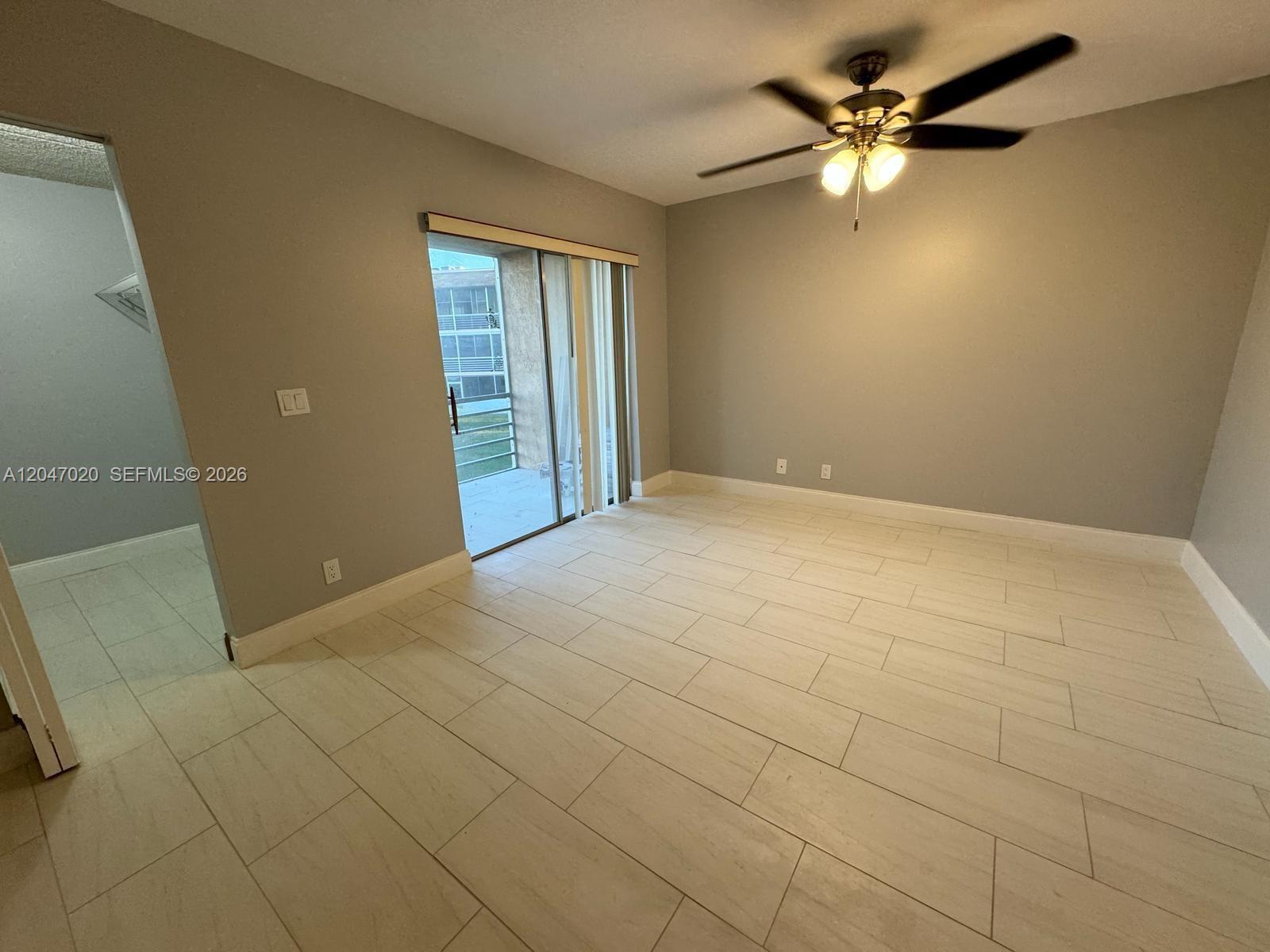 500 W Village Green Cir W # 215, Palm Springs FL 33461 photo 5