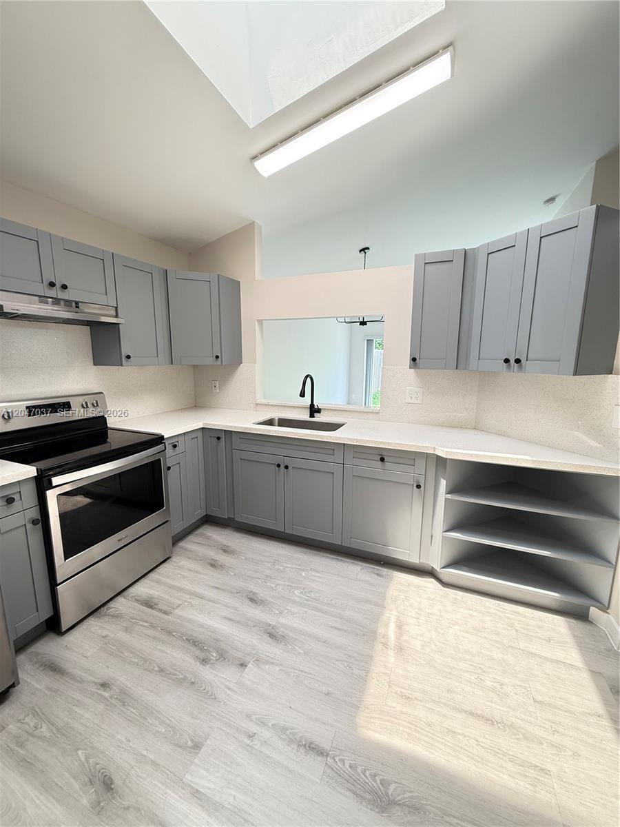 10113 SW 223rd Ter, Cutler Bay FL 33190 photo 3
