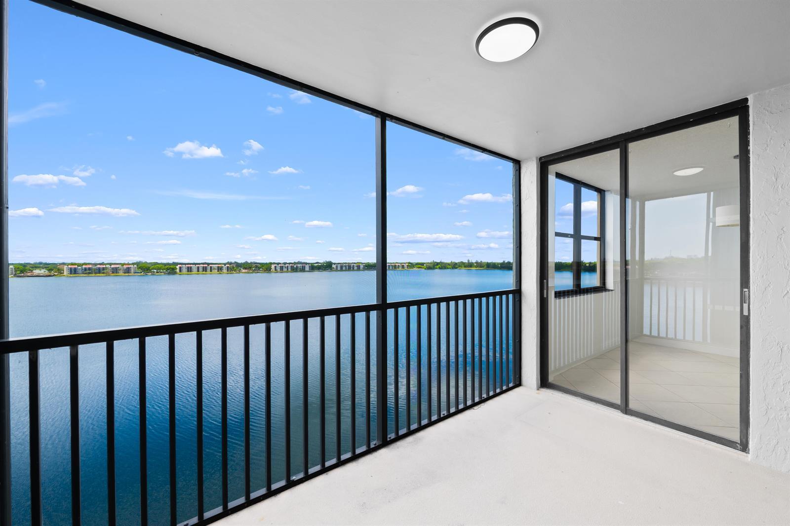 105 Lake Emerald Drive # 706, Oakland Park FL 33309 photo 3