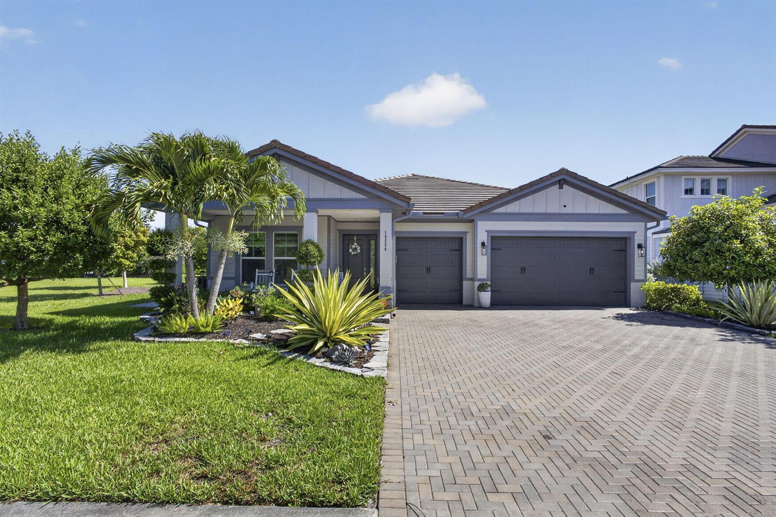 19599 Split Rail Run, Loxahatchee FL 33470