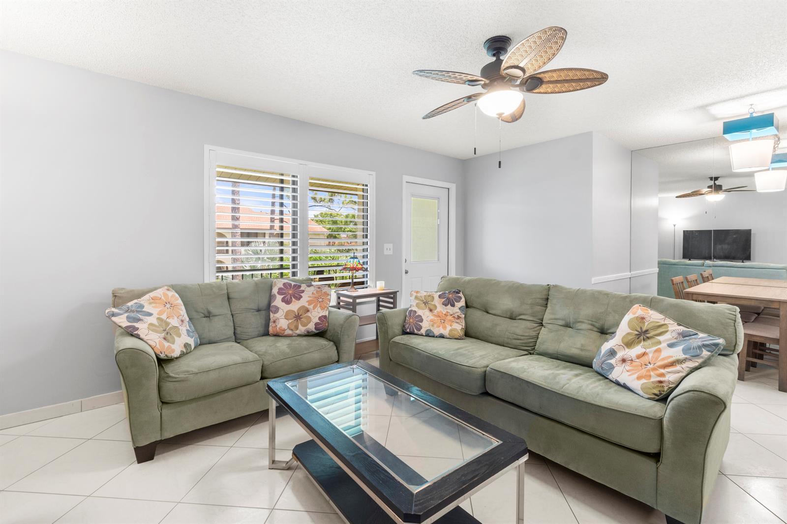 317 Knotty Pine Circle # 2, FL 33463 photo 4