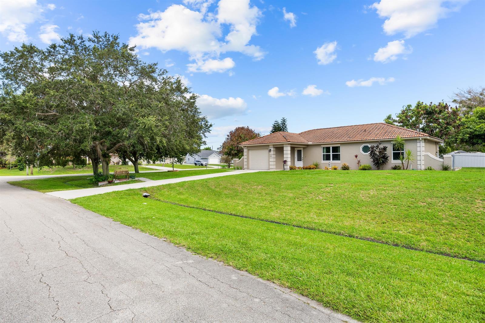 265 SW Dalton Circle, Port St. Lucie FL 34953
