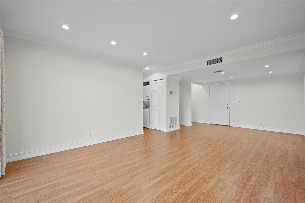 190 Lake Evelyn Drive # 190, West Palm Beach FL 33411 photo 3