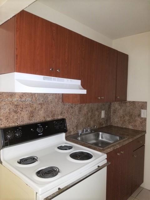 2230 Madison St # 14, Hollywood FL 33020 photo 5