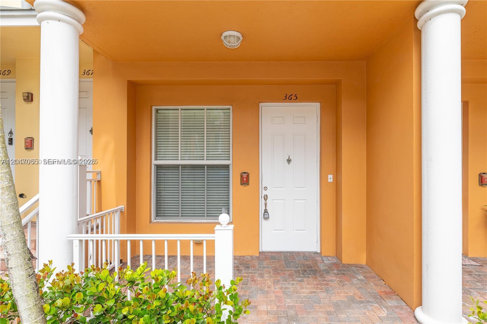 365 SW 13th Ter, Fort Lauderdale FL 33312 photo 3