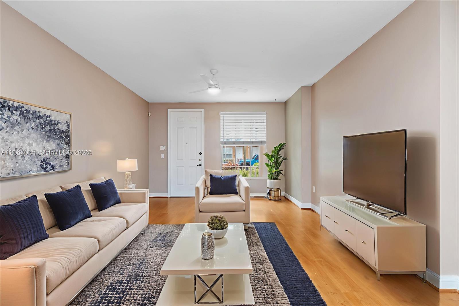 365 SW 13th Ter, Fort Lauderdale FL 33312 photo 4