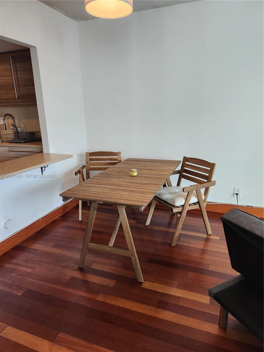 5401 Collins Ave # 1110, Miami Beach FL 33140 photo 5