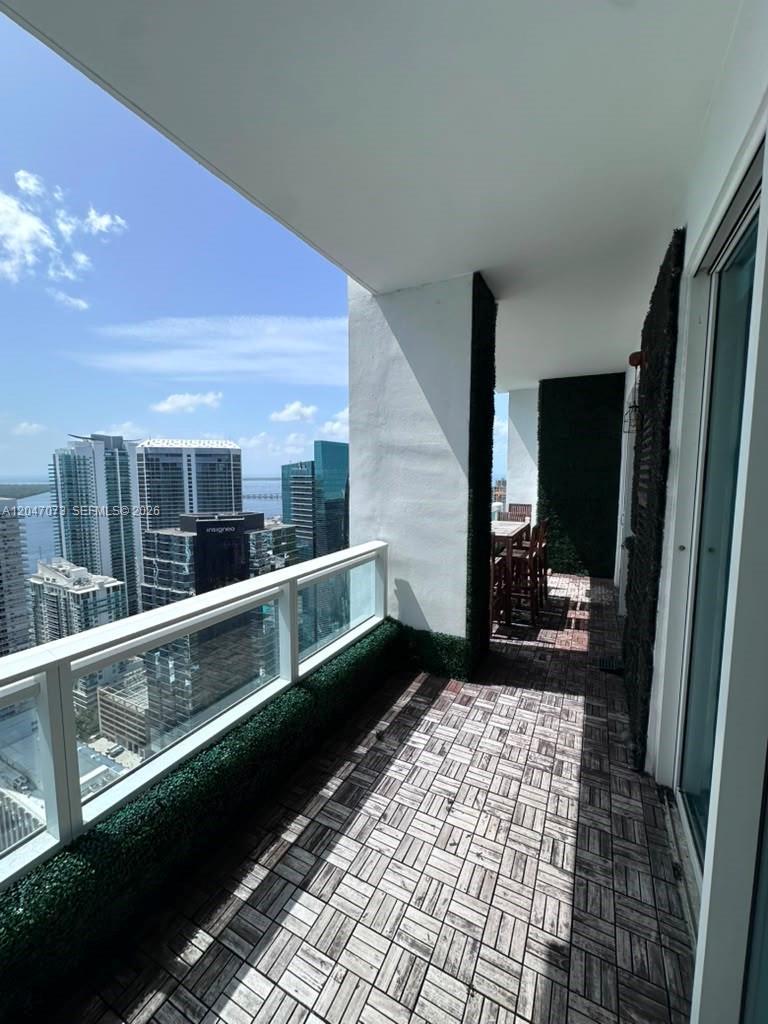 Miami, FL