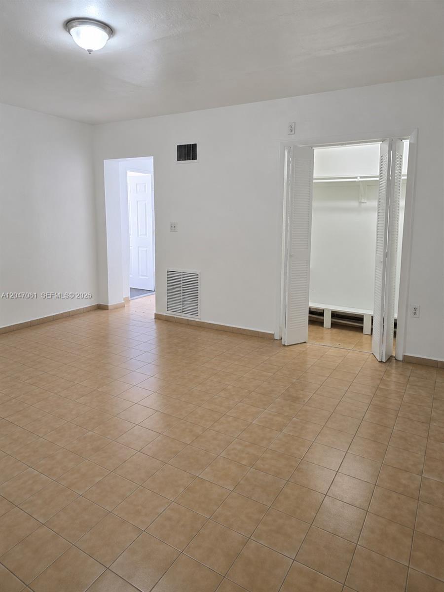 5810 W Flagler St # 3, Miami FL 33144