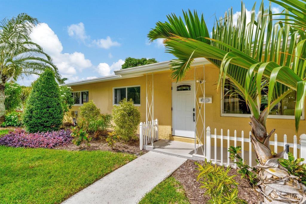 925 NE 25th Avenue, Pompano Beach FL 33062 photo 2