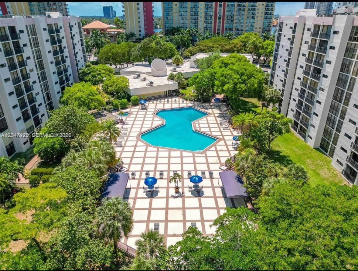 17011 N Bay Rd # 1018, Sunny Isles Beach FL 33160 photo 2