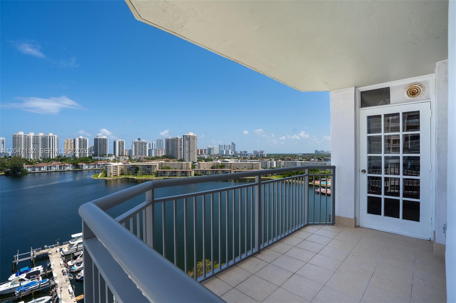 18041 Biscayne Blvd # 1404, Aventura FL 33160 photo 5