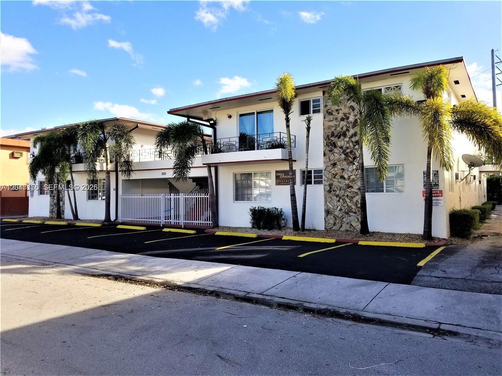 50 W 4th St # 10, Hialeah FL 33010