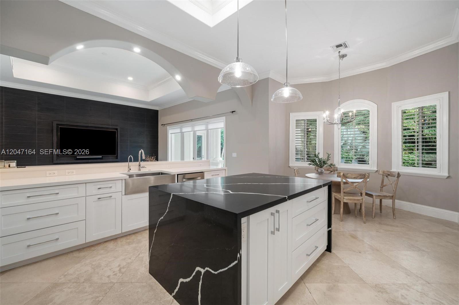 6890 SW 94th St, Pinecrest FL 33156 photo 4