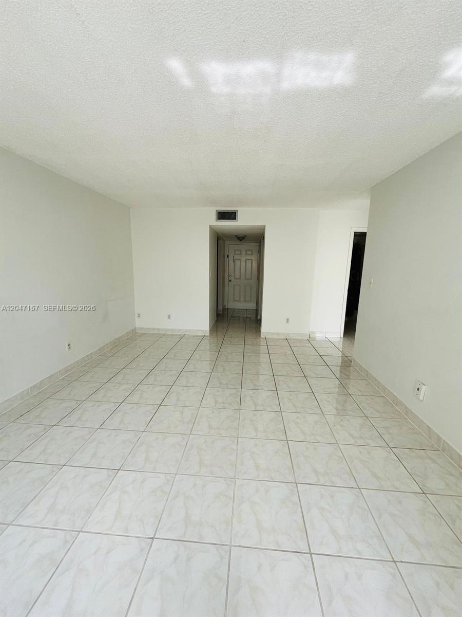 724 NE 4th St # 5, Hallandale Beach FL 33009 photo 5