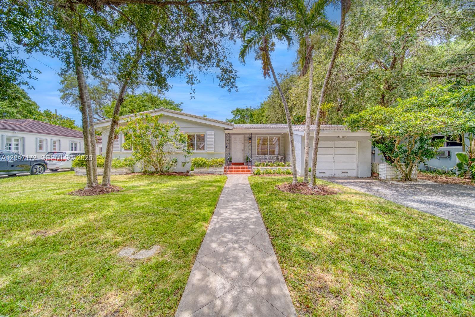 1116 Almeria Ave, Coral Gables FL 33134