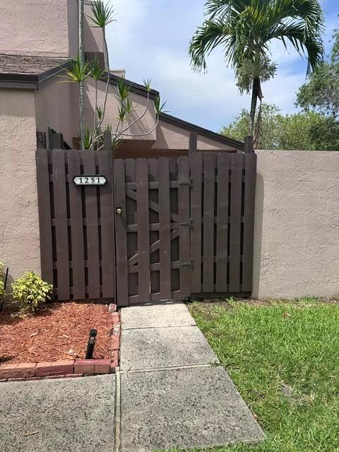 1251 NW 123rd Avenue, Pembroke Pines FL 33026