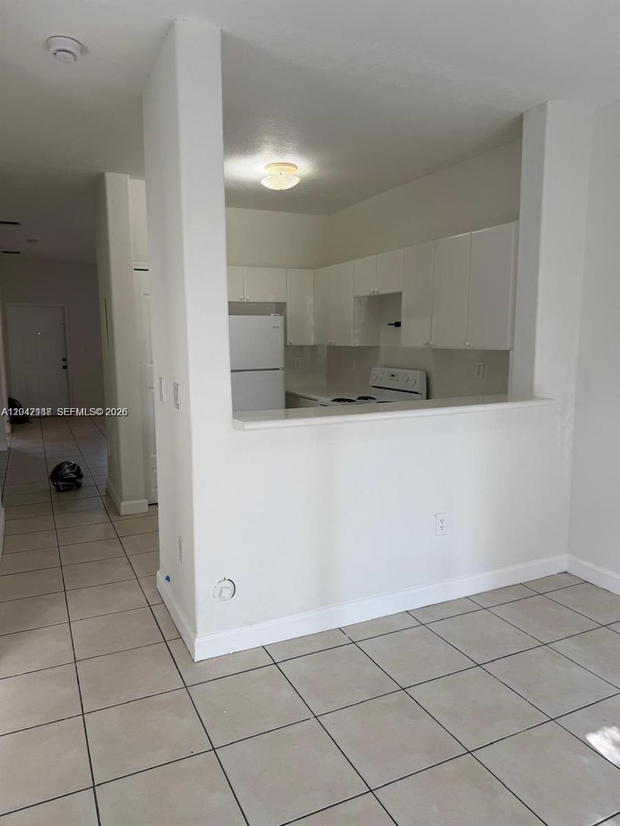 1656 SE 29th Ct # 100, Homestead FL 33035 photo 5