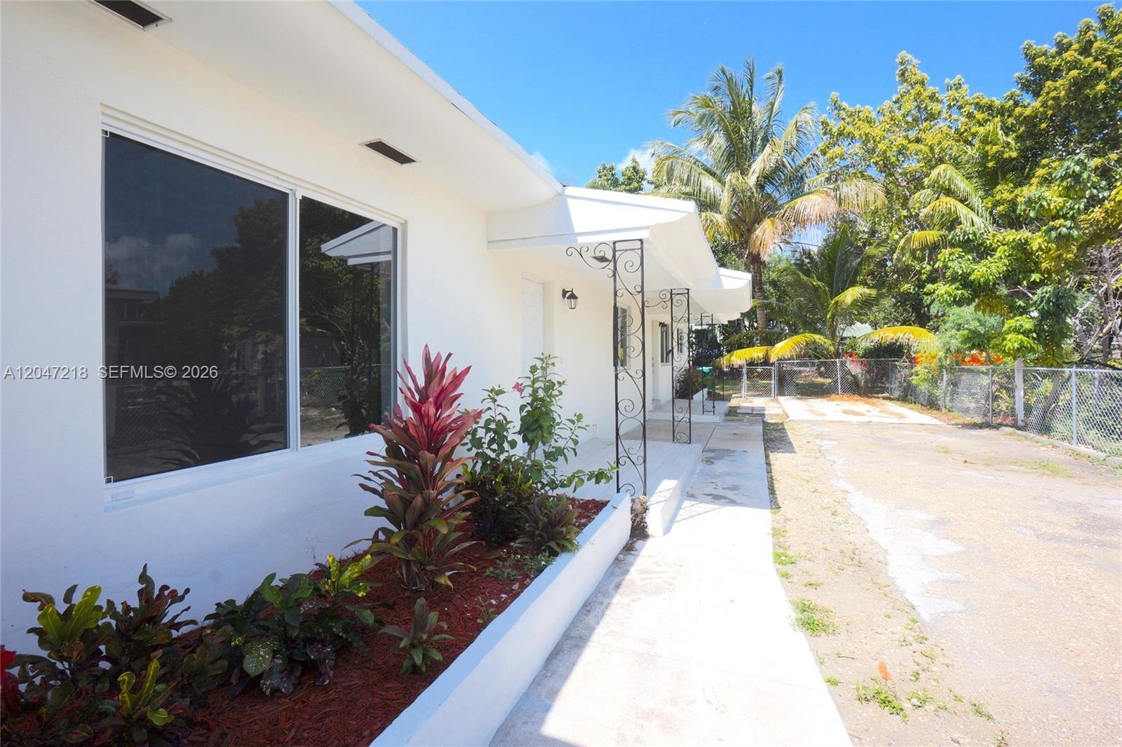 1497 NE 118th Ter # 2, Miami FL 33161 photo 2