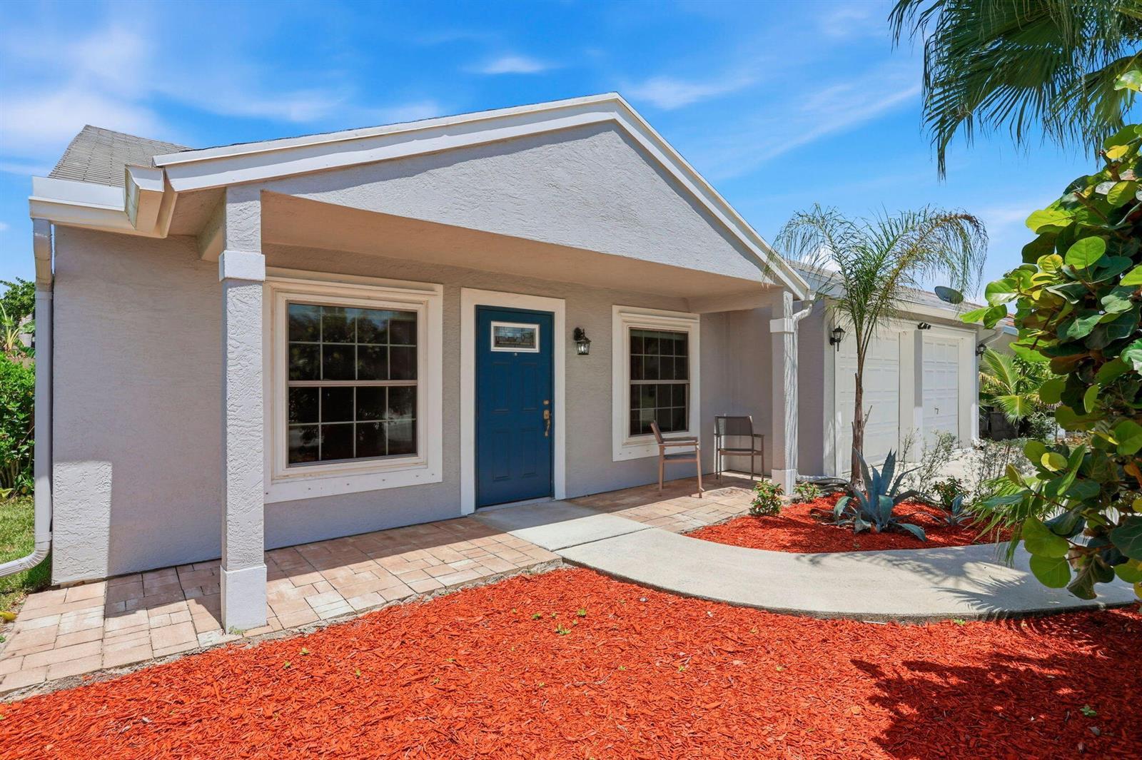 7955 Ridgewood Drive, Lake Worth FL 33467 photo 2