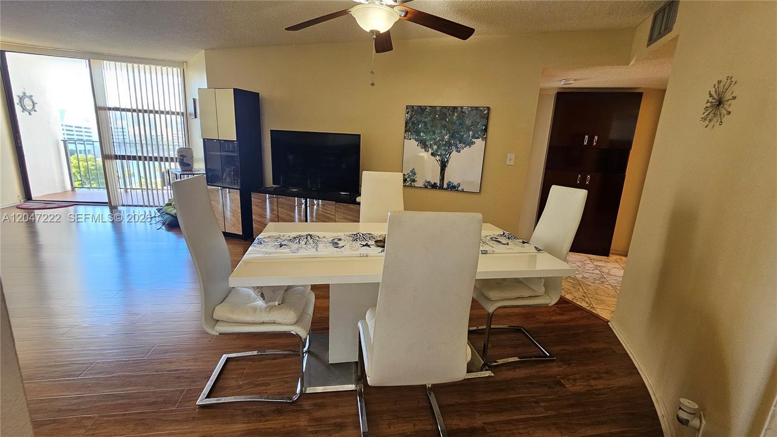 800 Parkview Dr # 912, Hallandale Beach FL 33009 photo 5