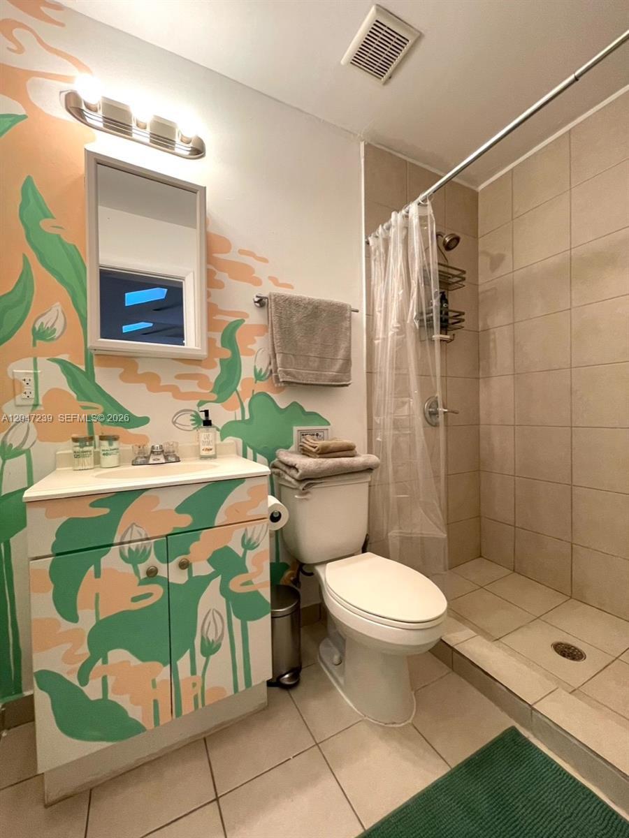 118 NW 24th St, Miami FL 33127 photo 5