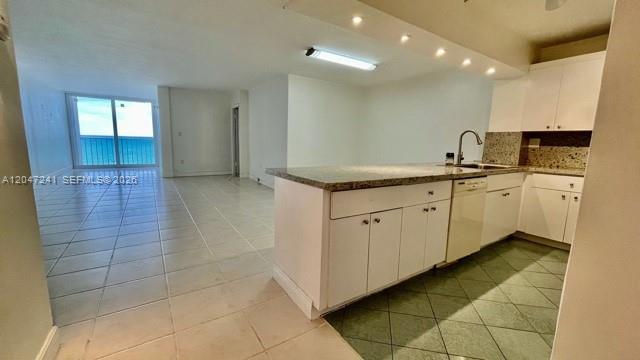 6450 Collins Ave # 1106, Miami Beach FL 33141 photo 2