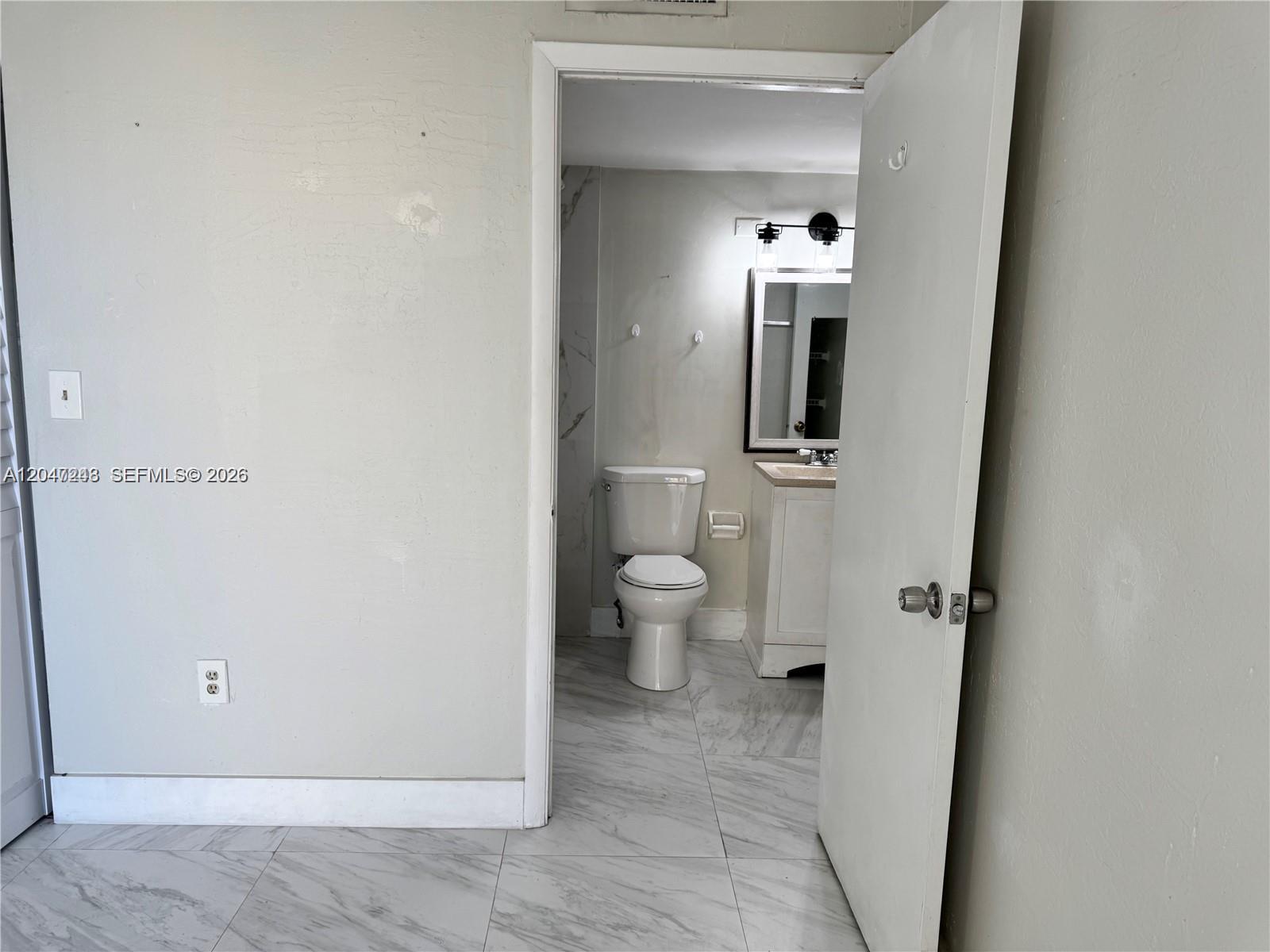 11800 SW 18th St # 4, Miami FL 33175 photo 4