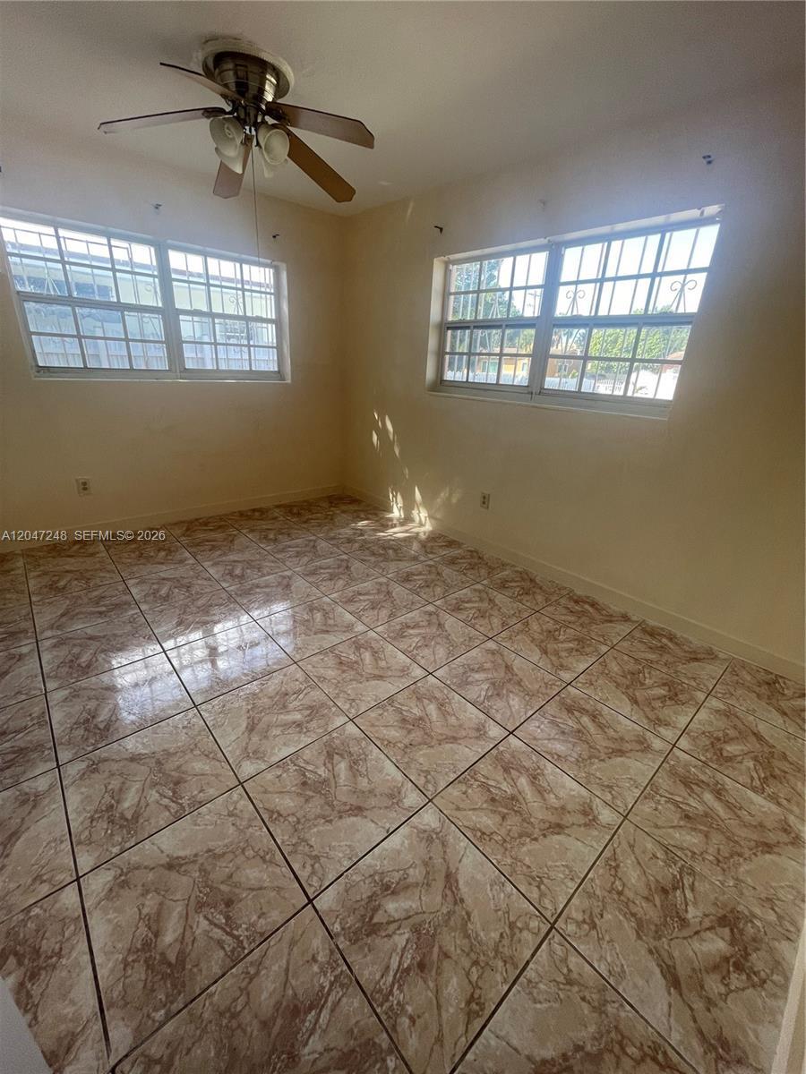 18425 NW 42nd Pl, Miami Gardens FL 33055 photo 5