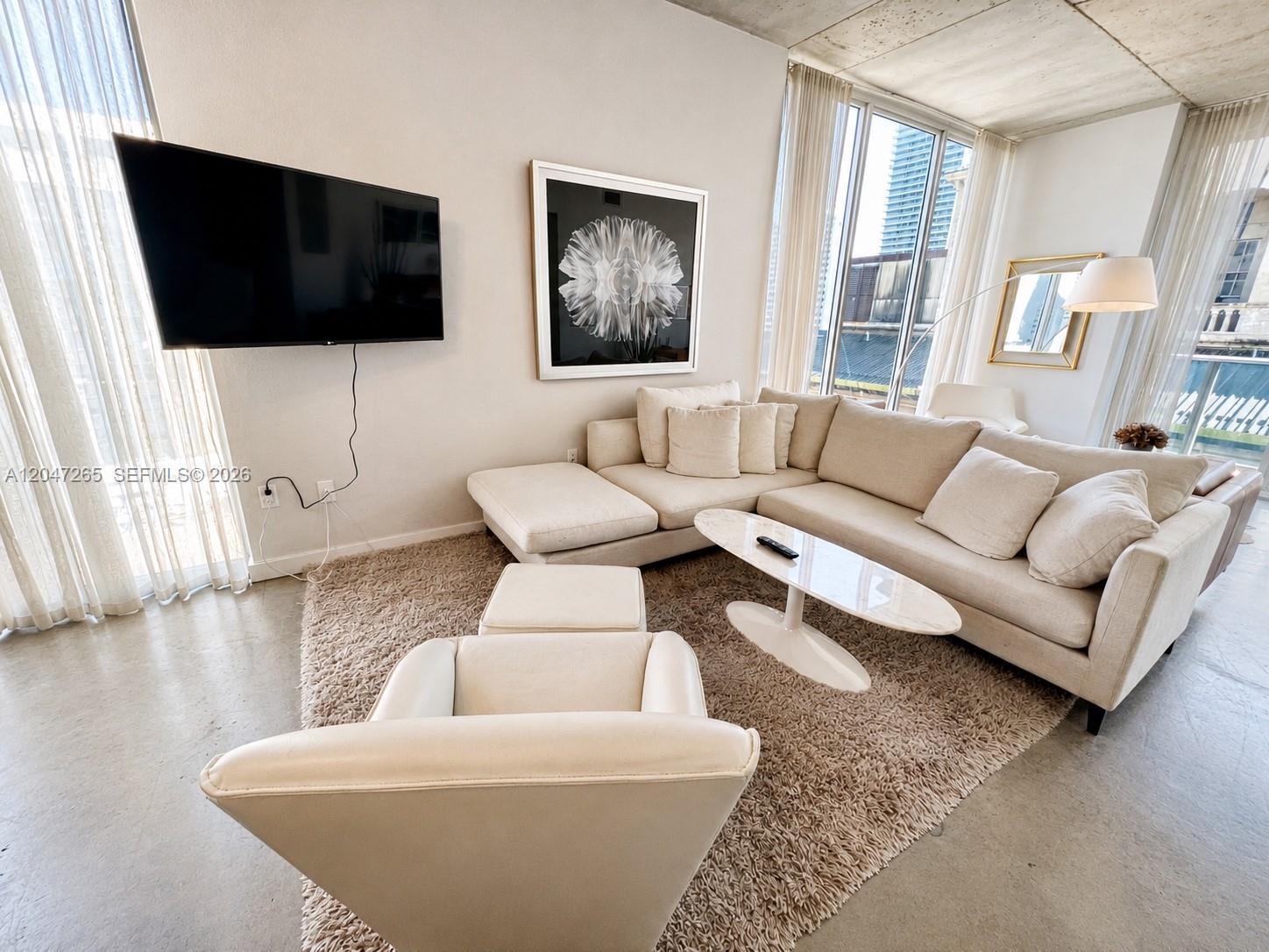 151 SE 1st St # 1602, Miami FL 33131 photo 4
