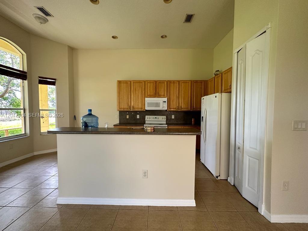 1926 NE 3rd Ct # 1926, Homestead FL 33033 photo 3