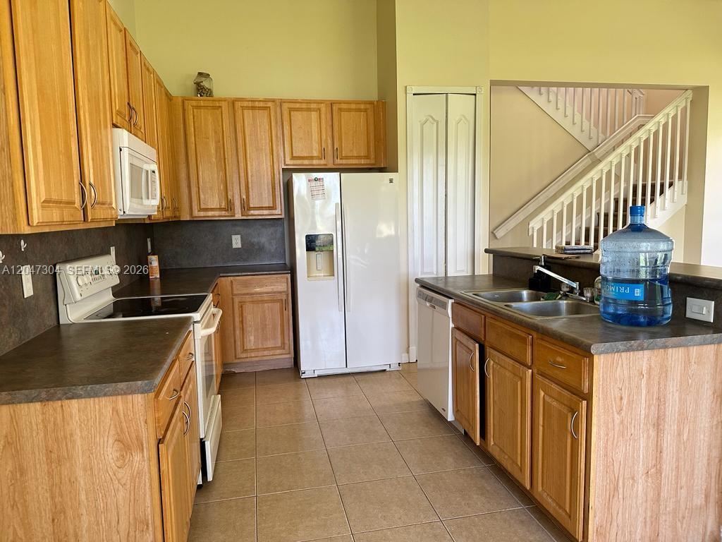 1926 NE 3rd Ct # 1926, Homestead FL 33033 photo 4