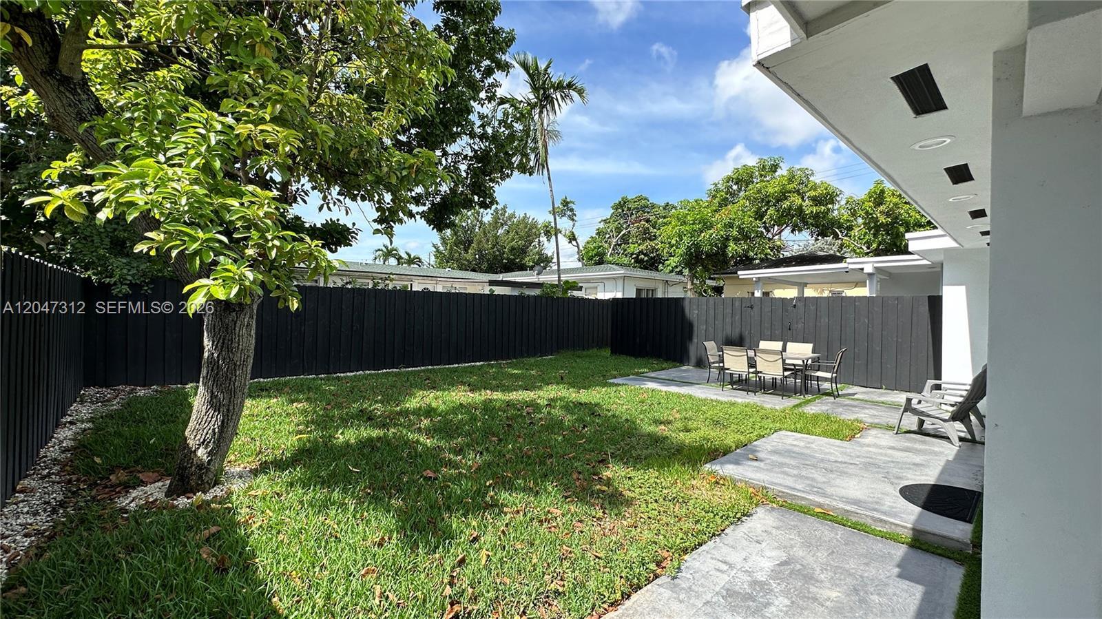 4288 SW 9th St # 1, Miami FL 33134 photo 2