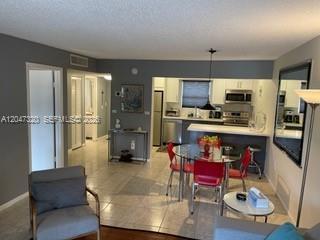 201 178th Dr # 304, Sunny Isles Beach FL 33160 photo 2
