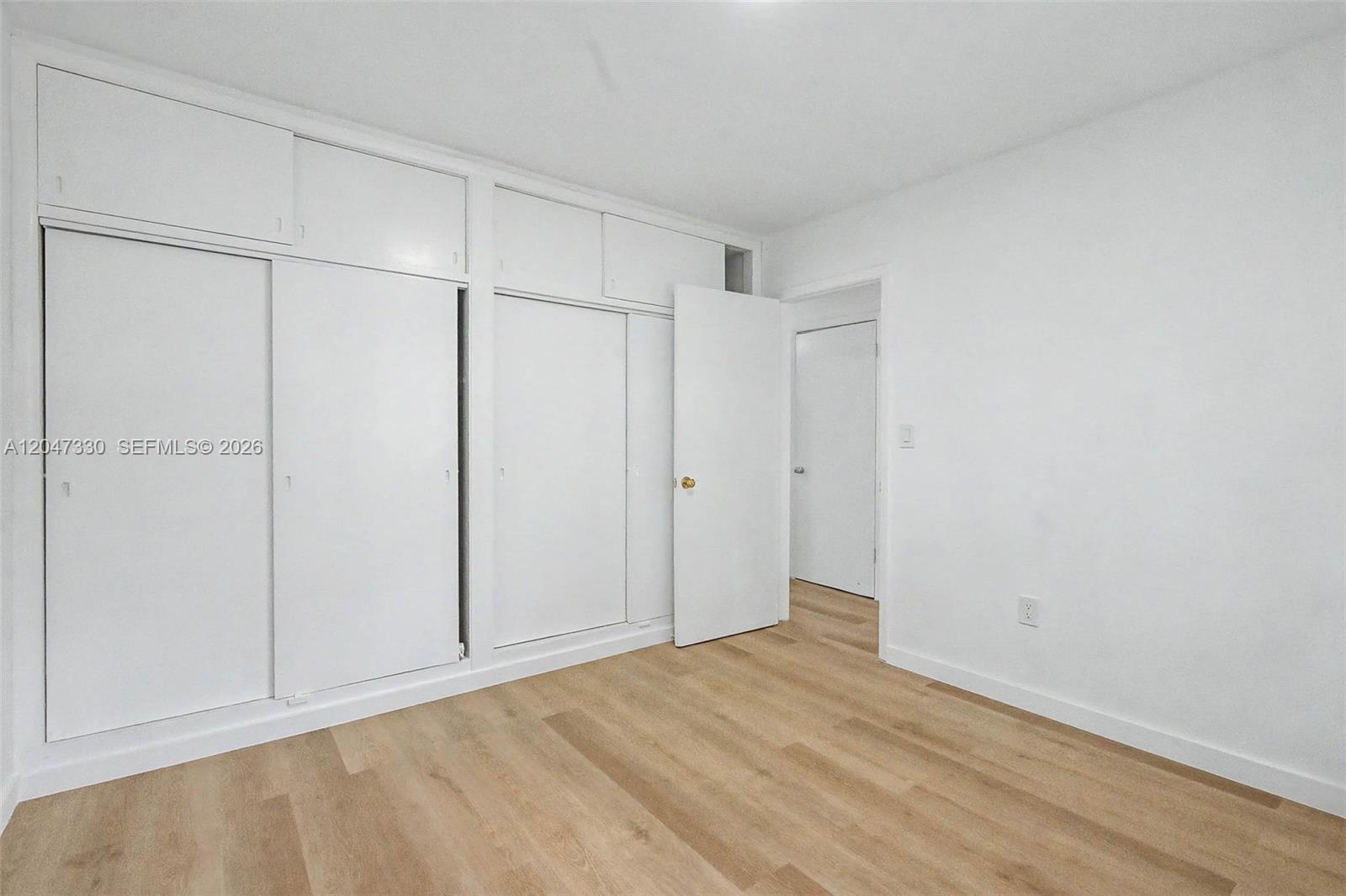 60 NW 79th St # 27, Miami FL 33150 photo 3