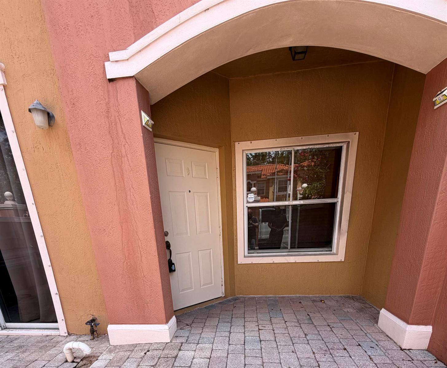 765 SW 107th Avenue # 2303, Pembroke Pines FL 33025 photo 2