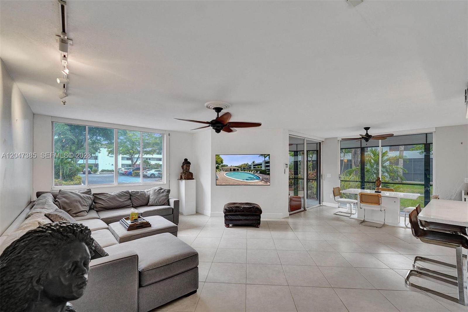 1430 Sheridan St # 1G, Hollywood FL 33020 photo 4