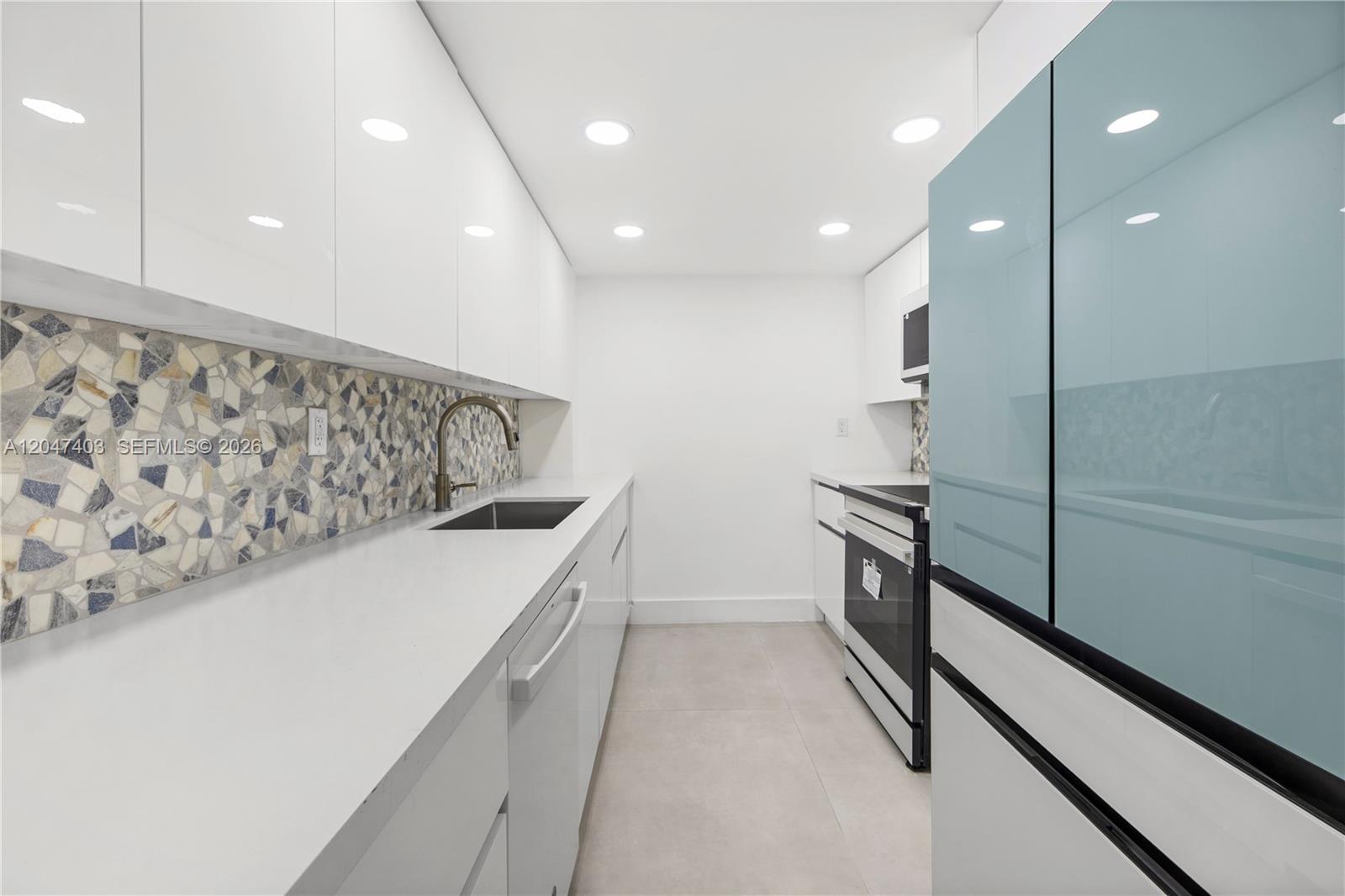 2457 Collins Ave # 201, Miami Beach FL 33140 photo 3