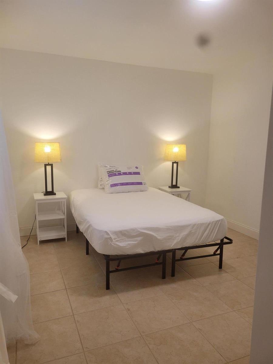 2101 SE 4th Avenue, Fort Lauderdale FL 33316 photo 4